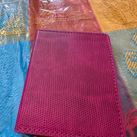 Passport book leather suede lining never used from papyrus. - Picture 3 of 3